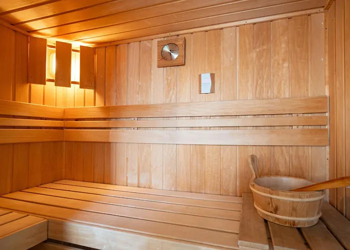 Duenenpalais App 22 *